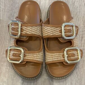 Universal Thread Tan Sandals with Buckles